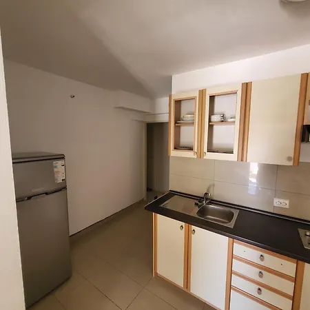 Familienwohnung Fuer 2 Erwachsene Und 2 * Ražanac